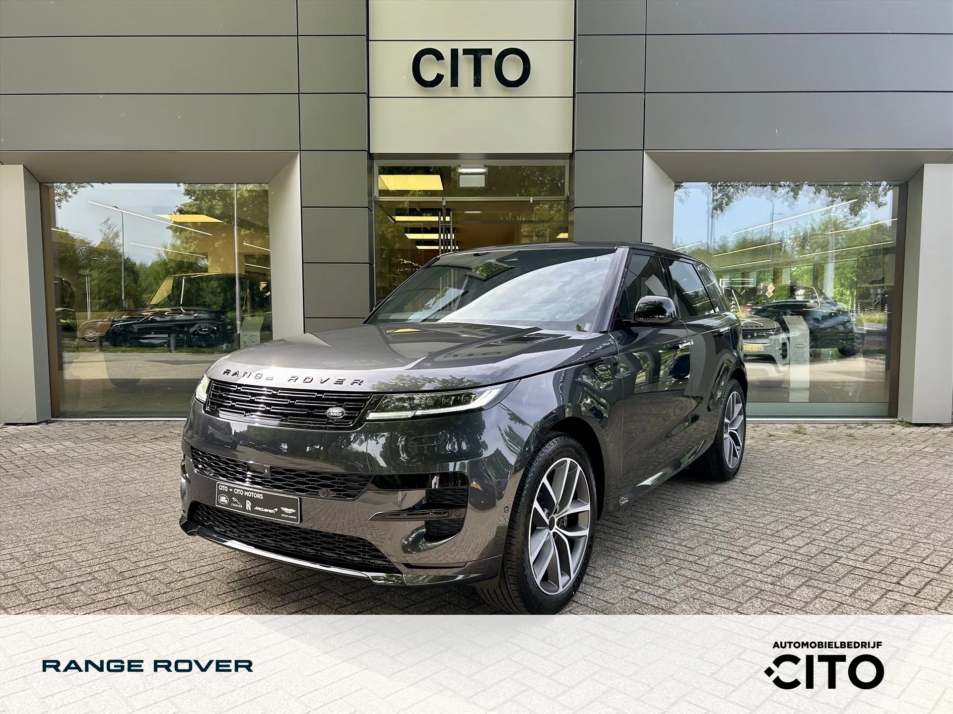 2026 Land Rover Range Rover Sport proposée par un concessionnaire spécialisé à Eindhoven, Pays-Bas, photo principale