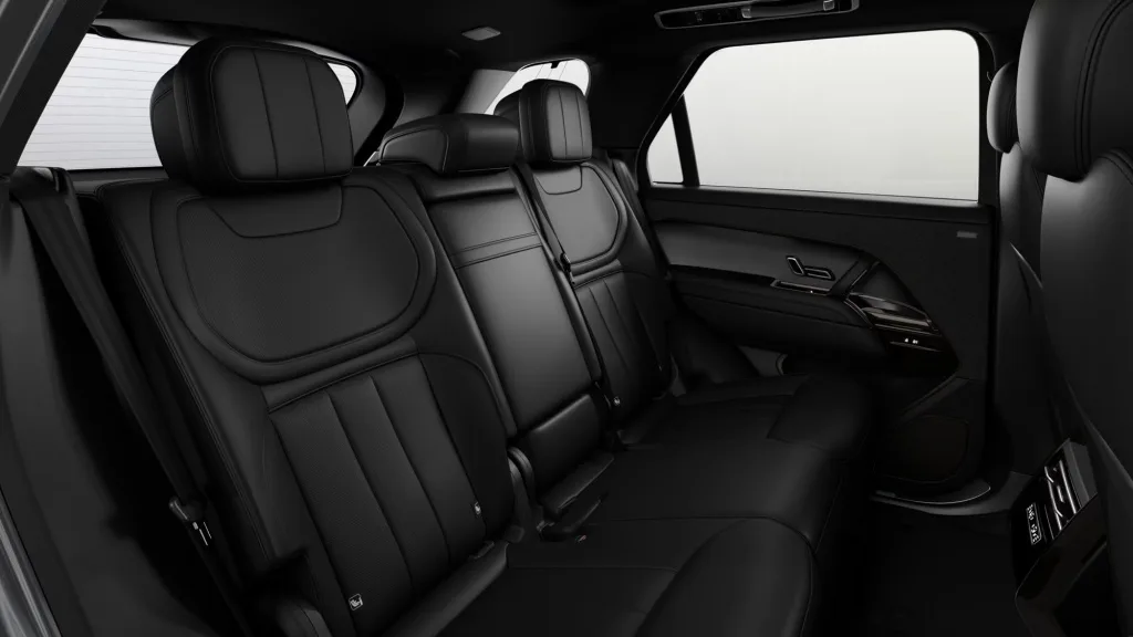 2026 Land Rover Range Rover Sport P460e Momentum Edition, 5/7