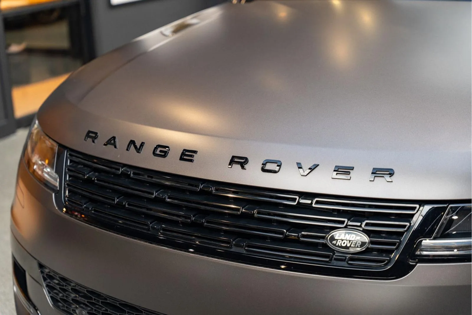 2026 Land Rover Range Rover Sport P460e Dynamic HSE, 15/30