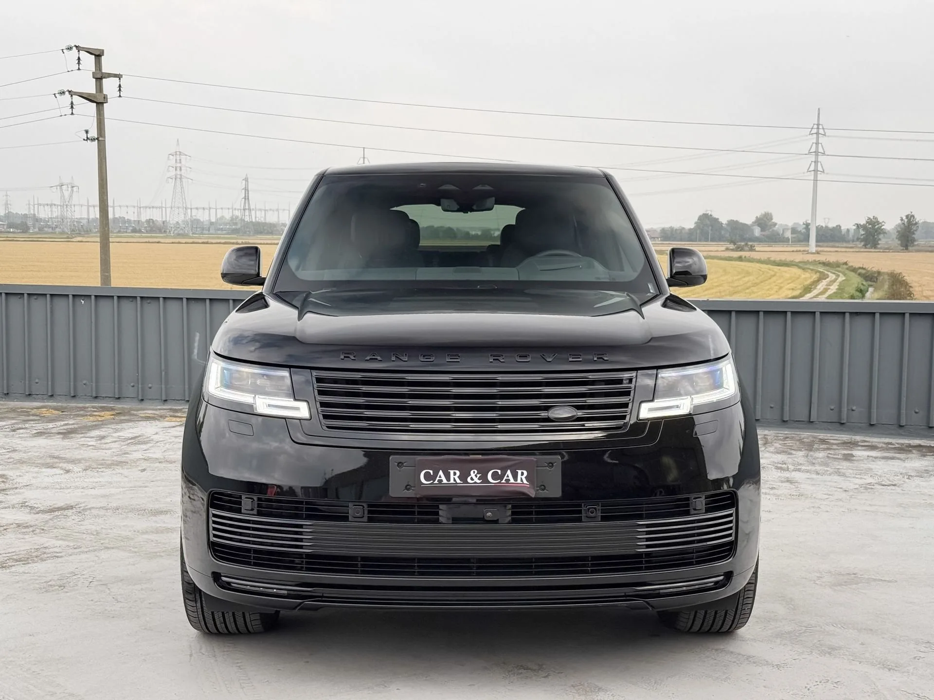 2026 Land Rover Range Rover SV, 3/23