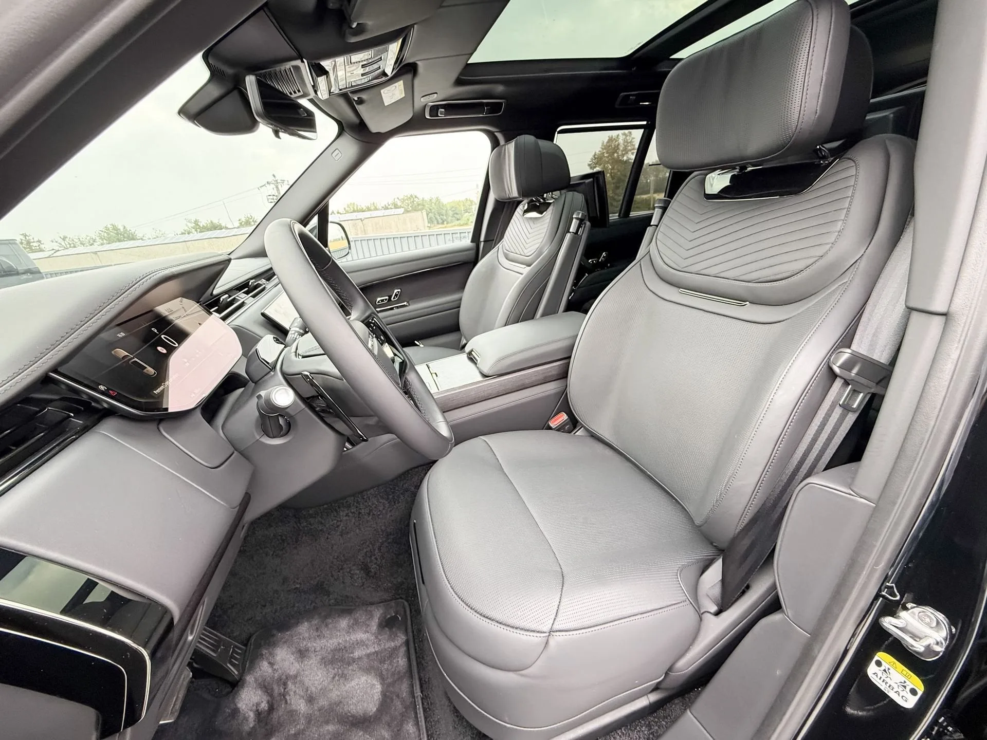 2026 Land Rover Range Rover SV, 9/23