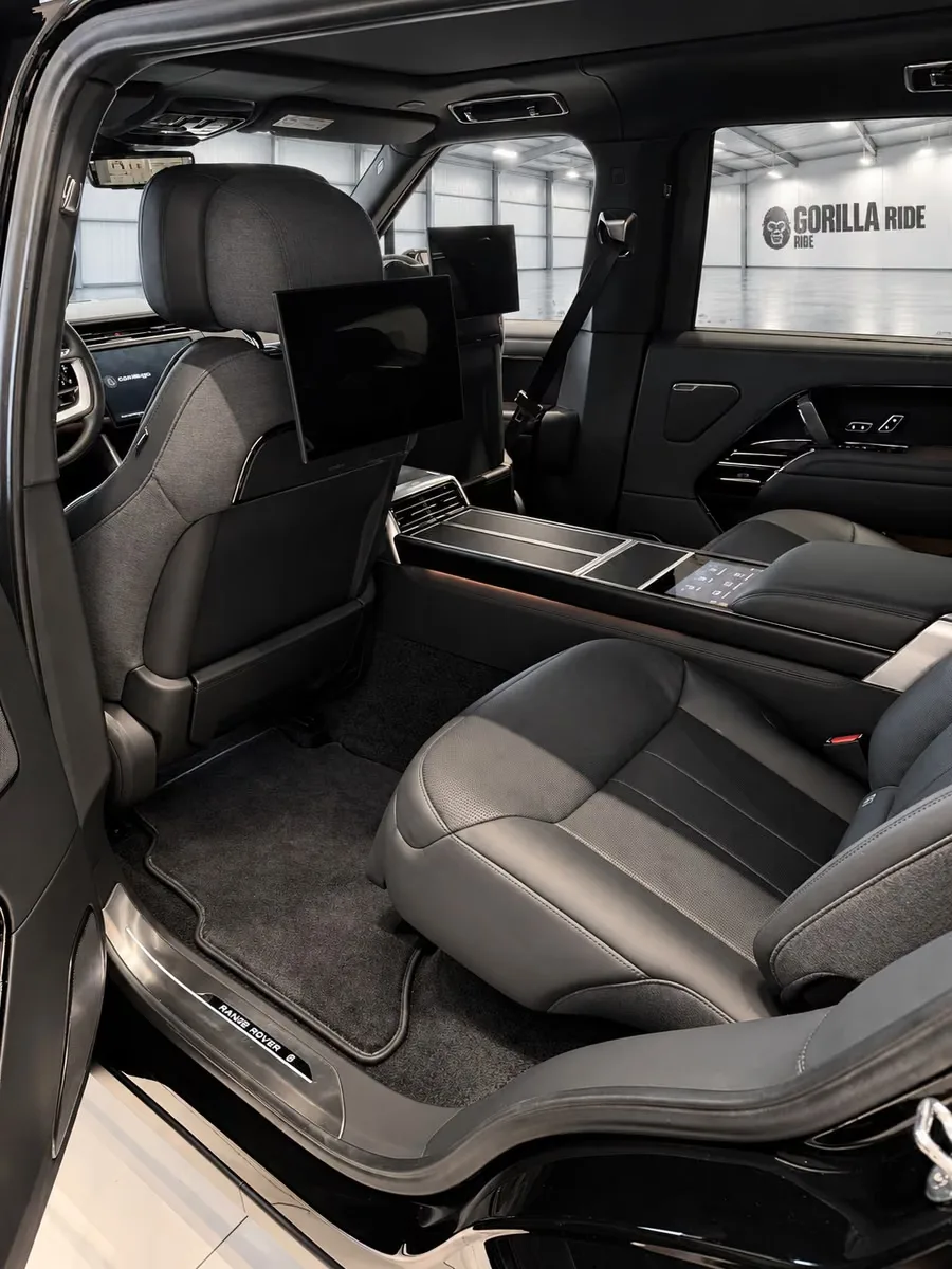 2026 Land Rover Range Rover SV P615 LWB Signature Suite, 7/8