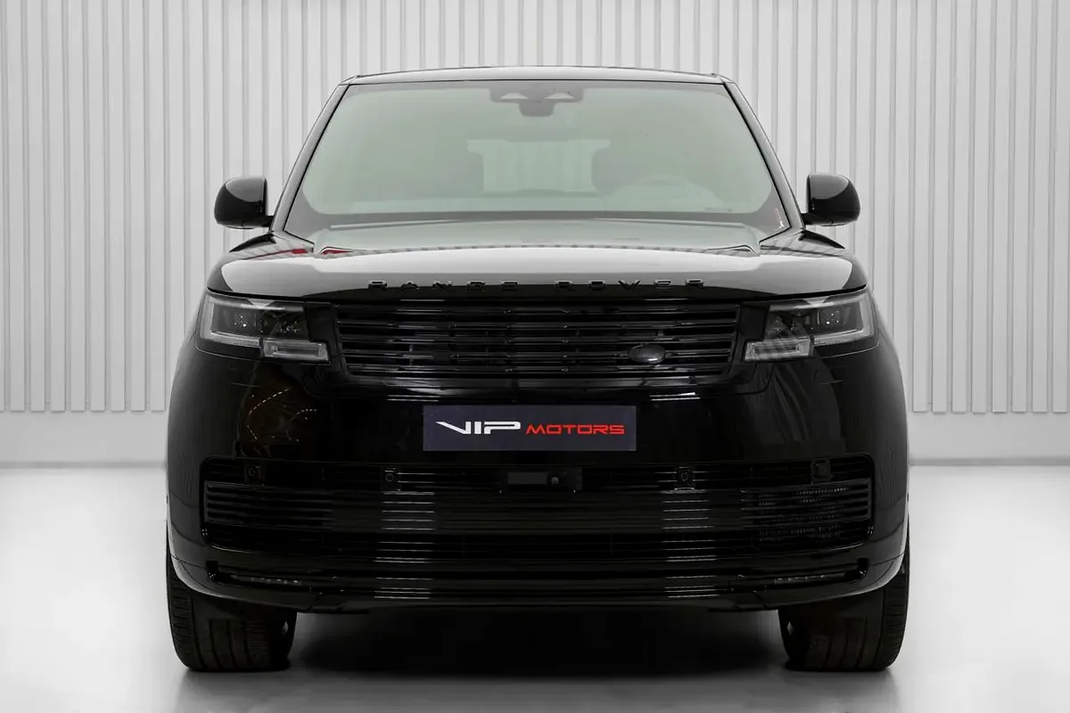 2026 Land Rover Range Rover SV Black P615 LWB, 2/13