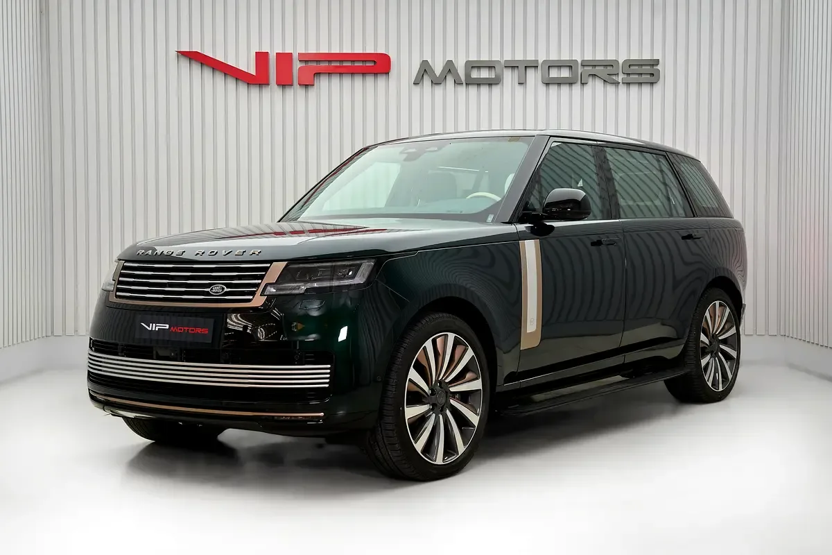 2026 Land Rover Range Rover SV P615 LWB angeboten von einem Fachhändler in Dubai, Vereinigte Arabische Emirate, Hauptfoto
