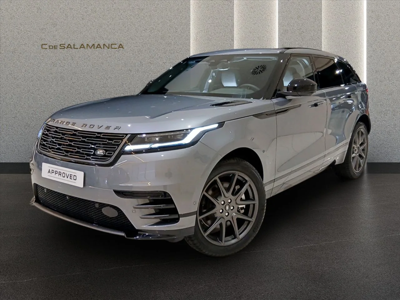 2026 Land Rover Range Rover Velar angeboten von einem Fachhändler in Madrid, Hauptfoto