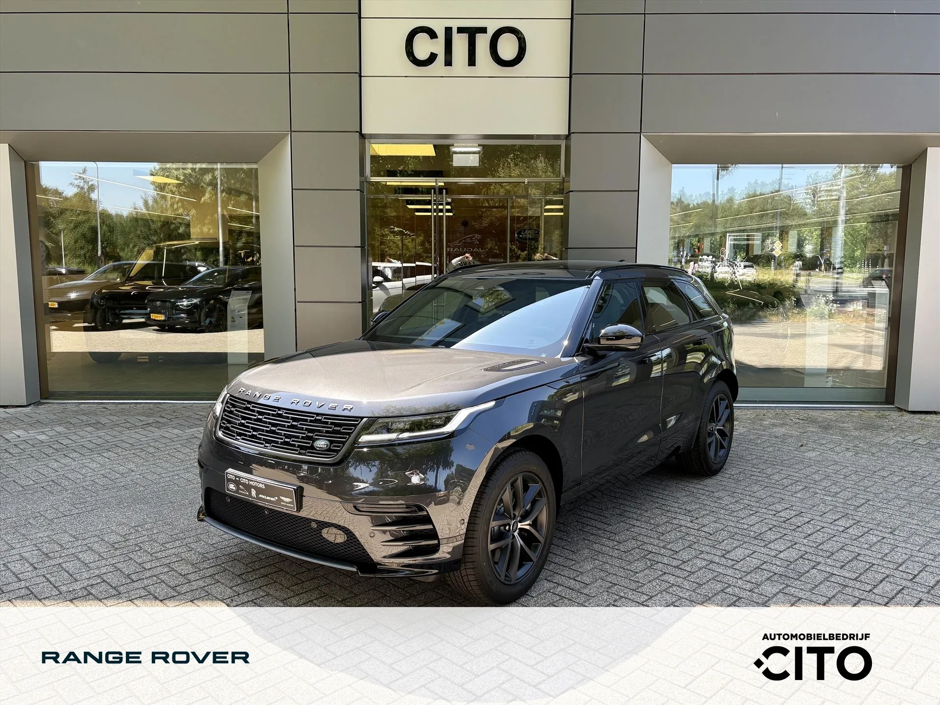 2026 Land Rover Range Rover Velar proposée par un concessionnaire spécialisé à Eindhoven, Pays-Bas, photo principale