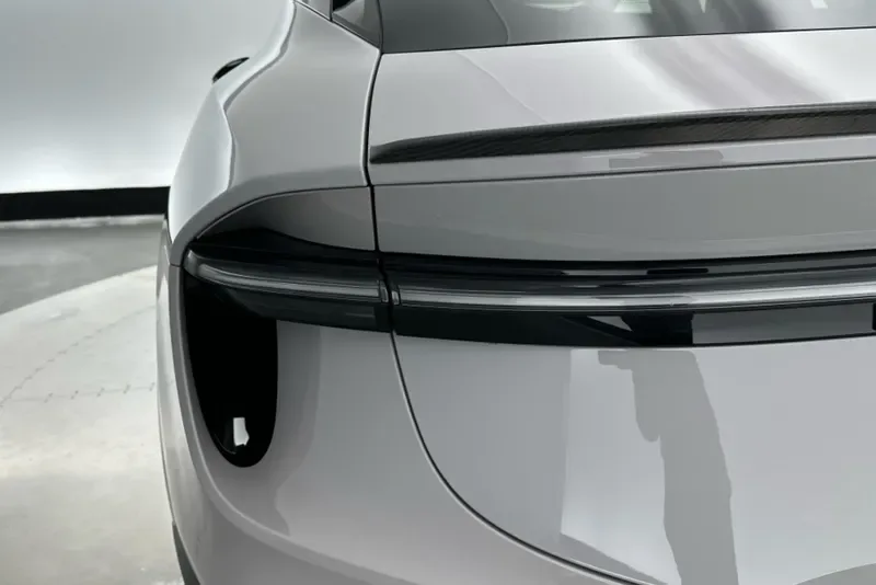 2026 Lotus Eletre 600, 10/30