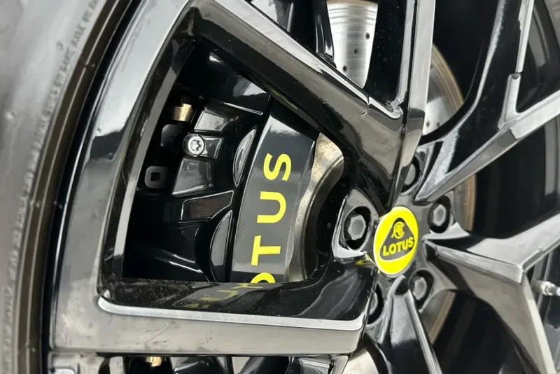 2026 Lotus Eletre 600, 11/30