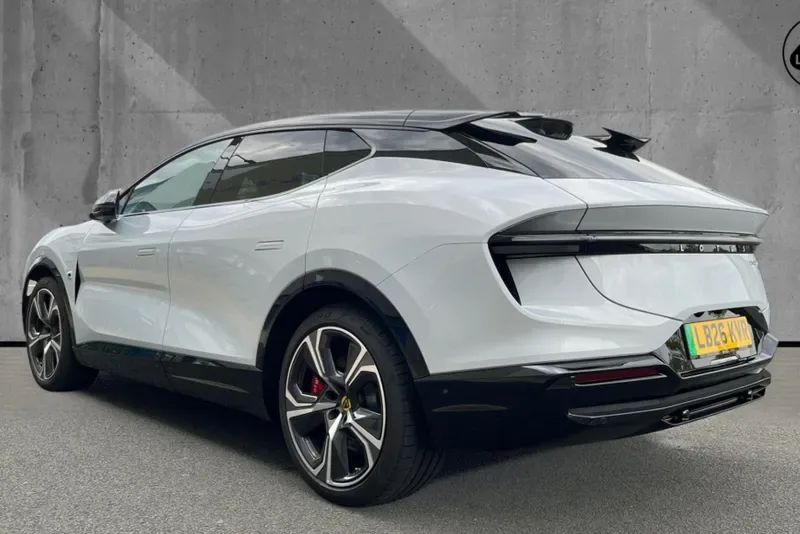 2026 Lotus Eletre, 4/30