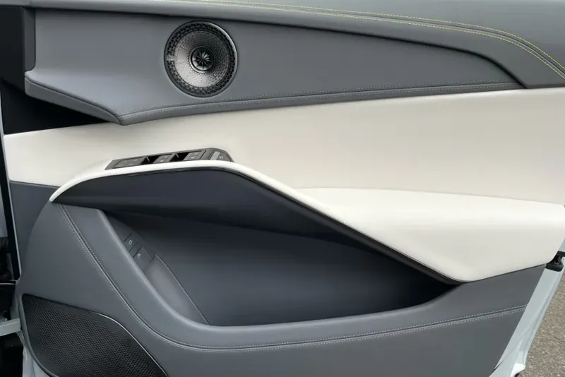 2026 Lotus Eletre, 19/30
