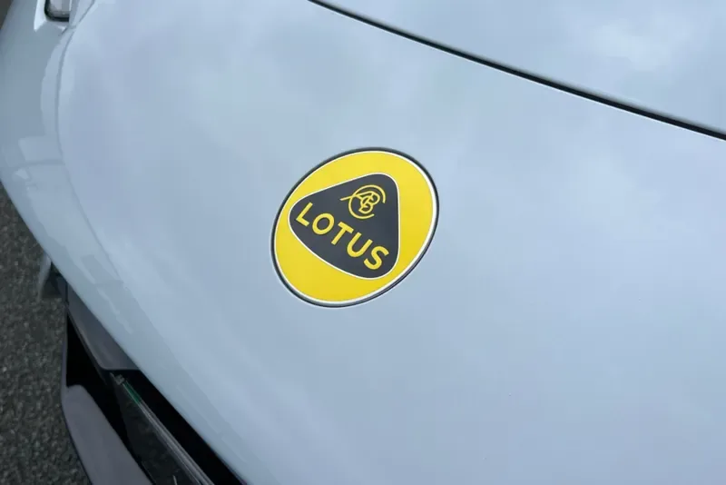 2026 Lotus Eletre, 15/30