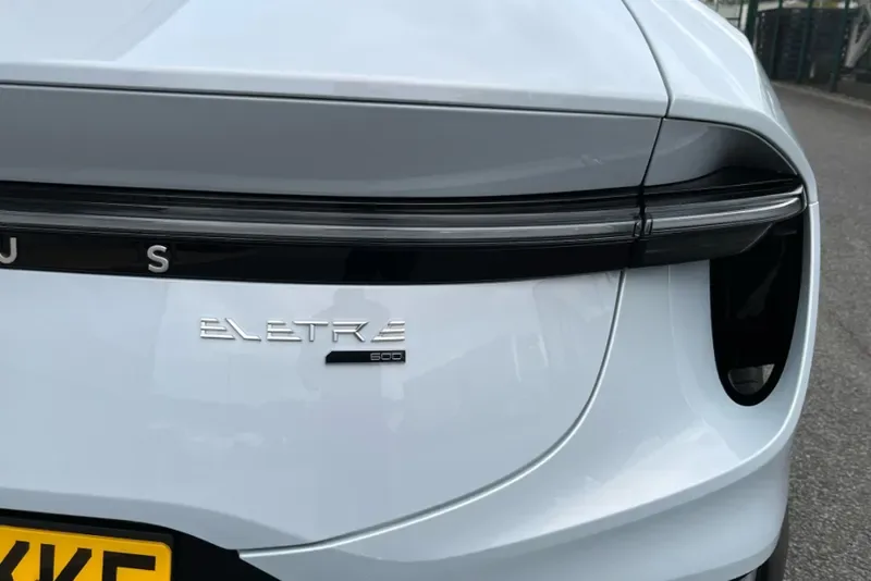 2026 Lotus Eletre, 27/30