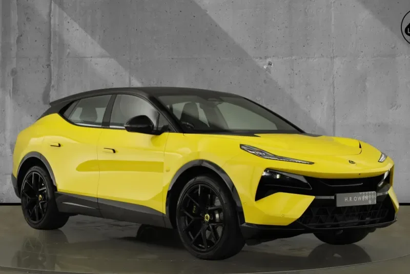 2026 Lotus Eletre angeboten von einer Vertragshändlergruppe in Hatfield, Vereinigtes Königreich, Hauptfoto