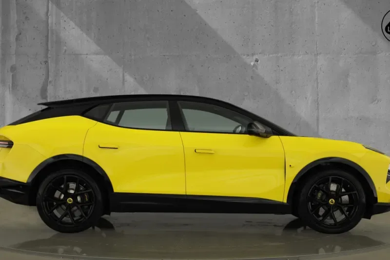 2026 Lotus Eletre, 3/30