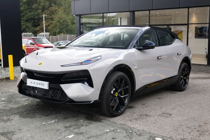 2026 Lotus Eletre, 5/30