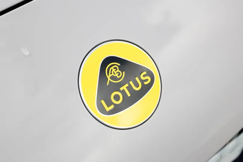 2026 Lotus Eletre, 10/30