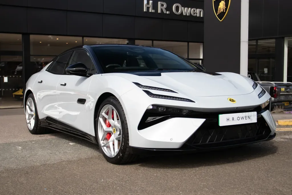 2026 Lotus Emeya angeboten von einer Vertragshändlergruppe in Manchester, Vereinigtes Königreich, Hauptfoto