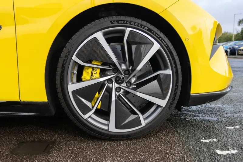 2026 Lotus Emeya 900 Sport, 12/30