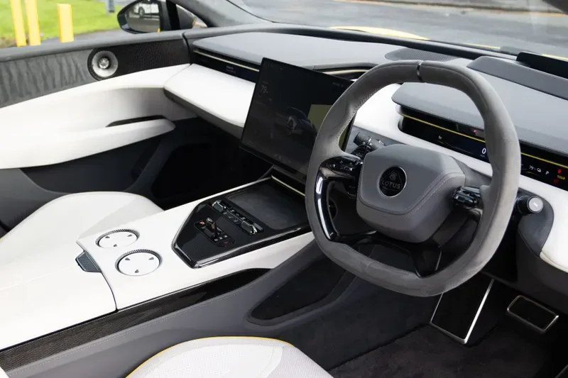 2026 Lotus Emeya 900 Sport, 22/30