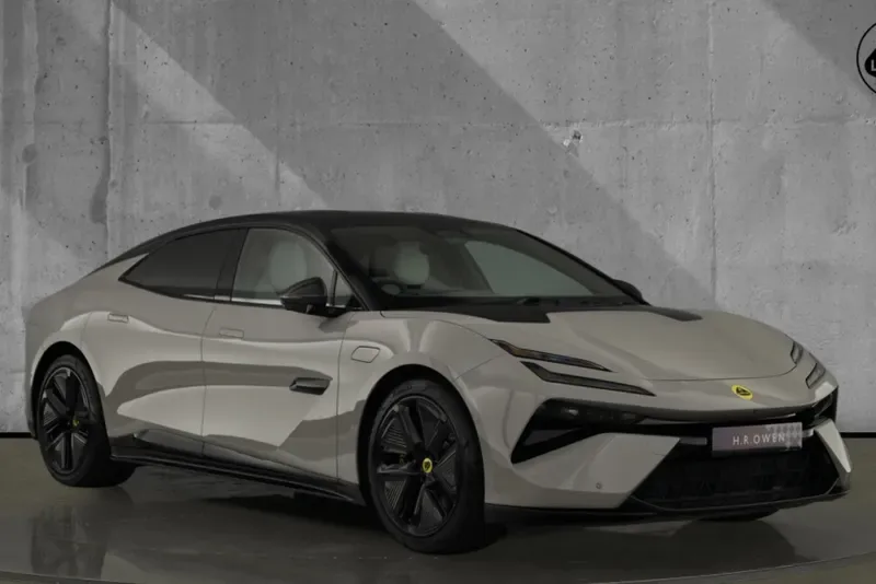 2026 Lotus Emeya R angeboten von einer Vertragshändlergruppe in Hatfield, Vereinigtes Königreich, Hauptfoto