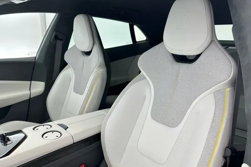 2026 Lotus Emeya R, 6/30