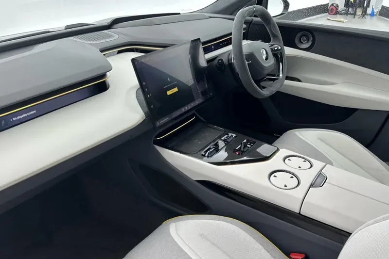 2026 Lotus Emeya R, 30/30