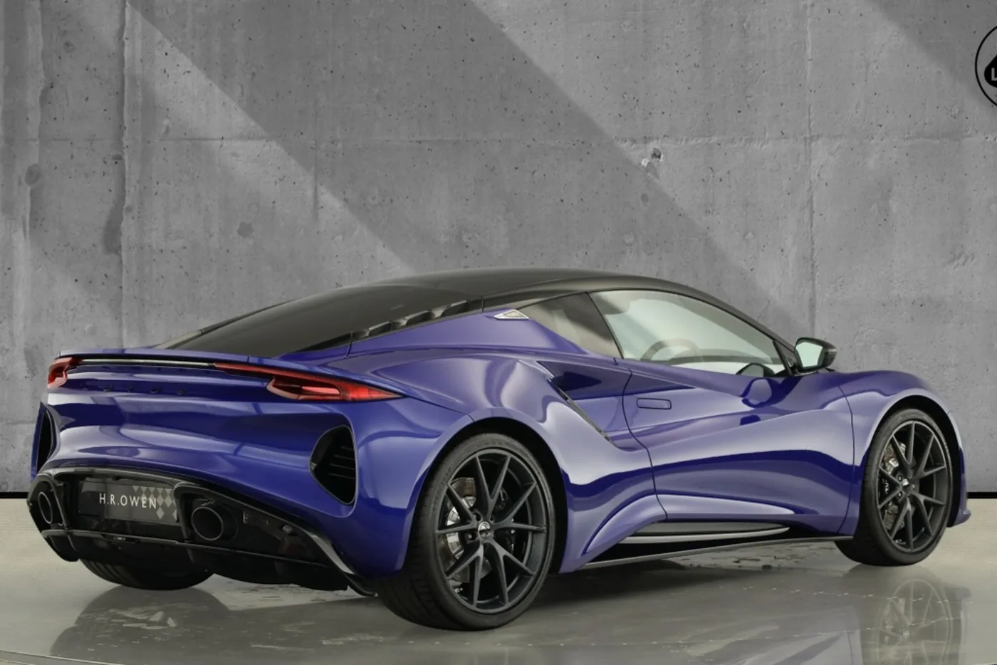 2026 Lotus Emira Turbo SE angeboten von einer Vertragshändlergruppe in Hatfield, Vereinigtes Königreich, Foto 7 von 25