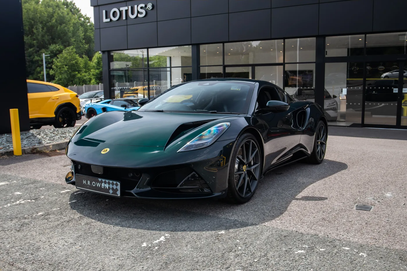 2026 Lotus Emira Turbo SE offered by a franchised dealer group in Manchester, United Kingdom, photo 4 of 19
