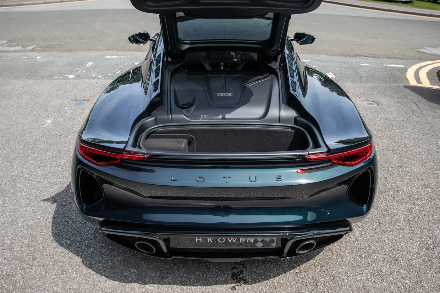 2026 Lotus Emira Turbo SE offered by a franchised dealer group in Manchester, United Kingdom, photo 7 of 19