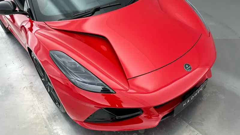 2026 Lotus Emira Turbo SE, 13/30