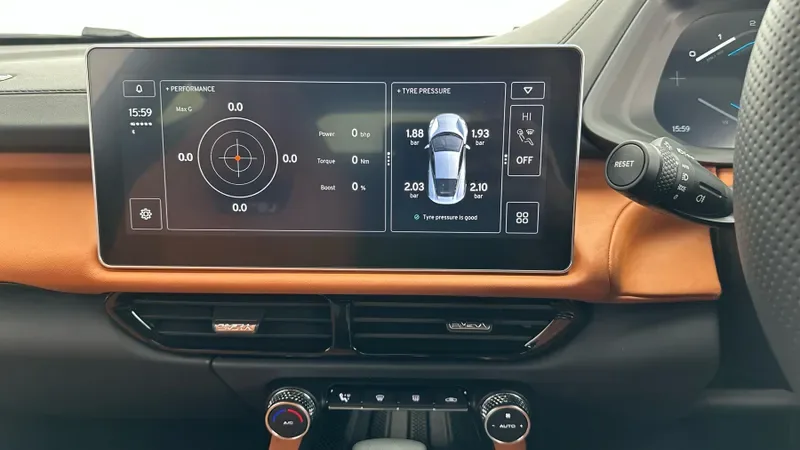 2026 Lotus Emira Turbo SE, 21/30