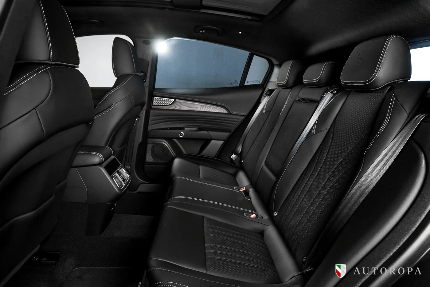 2026 Maserati Grecale Modena proposée par un concessionnaire agréé Ferrari et Maserati à Arlöv, Suède, photo 9 sur 10