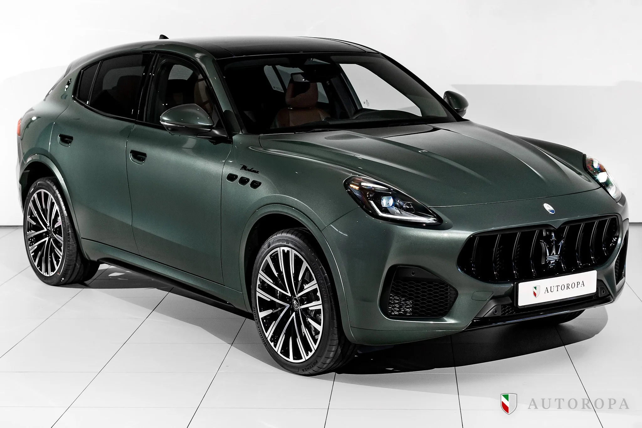 2026 Maserati Grecale Modena angeboten von einem offiziellen Ferrari und Maserati-Vertragshändler in Arlöv, Schweden, Hauptfoto