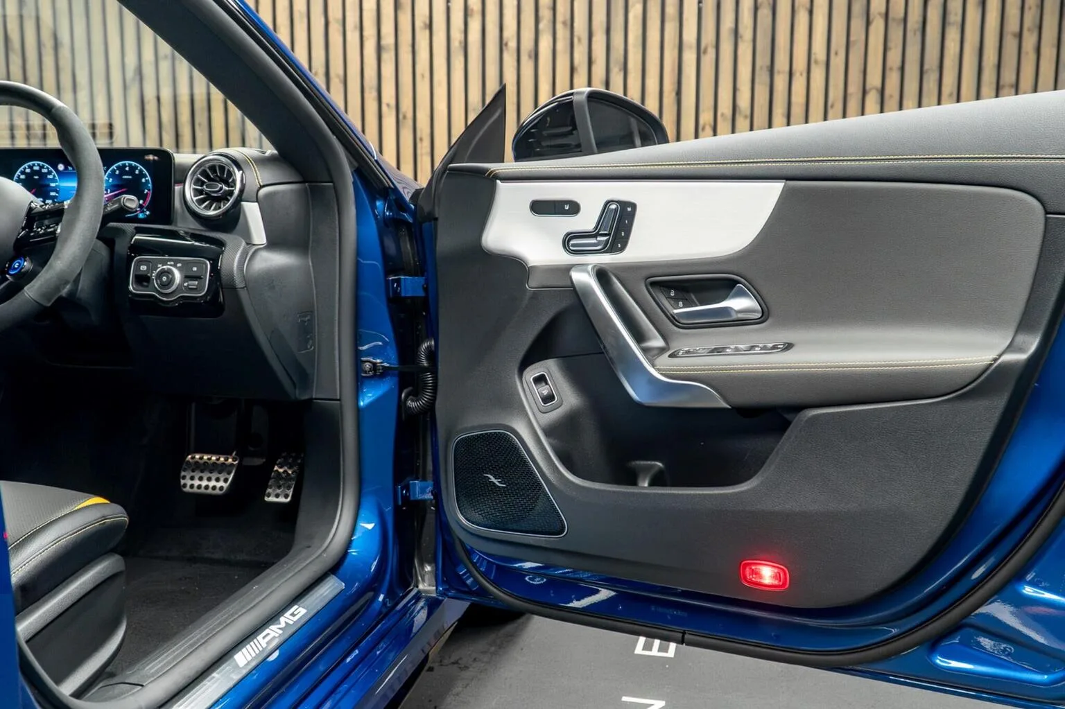 2026 Mercedes-AMG CLA 45 S Coupé, 30/30