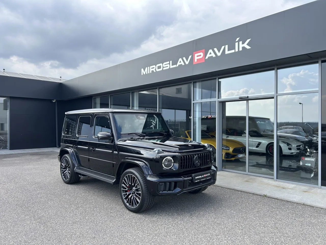 2026 Mercedes-AMG G 63 AMG Performance package angeboten von einem Fachhändler in Písek, Tschechien, Hauptfoto