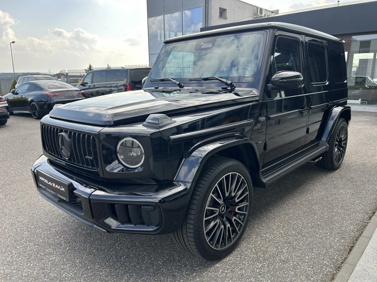 2026 Mercedes-AMG G 63 AMG Performance package angeboten von einem Fachhändler in Písek, Tschechien, Foto 3 von 33