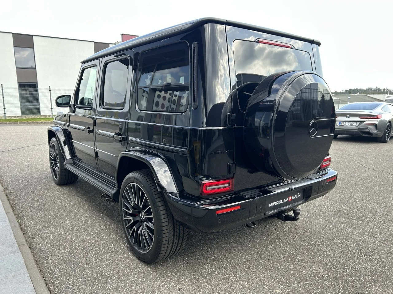 2026 Mercedes-AMG G 63 AMG Performance package angeboten von einem Fachhändler in Písek, Tschechien, Foto 7 von 33