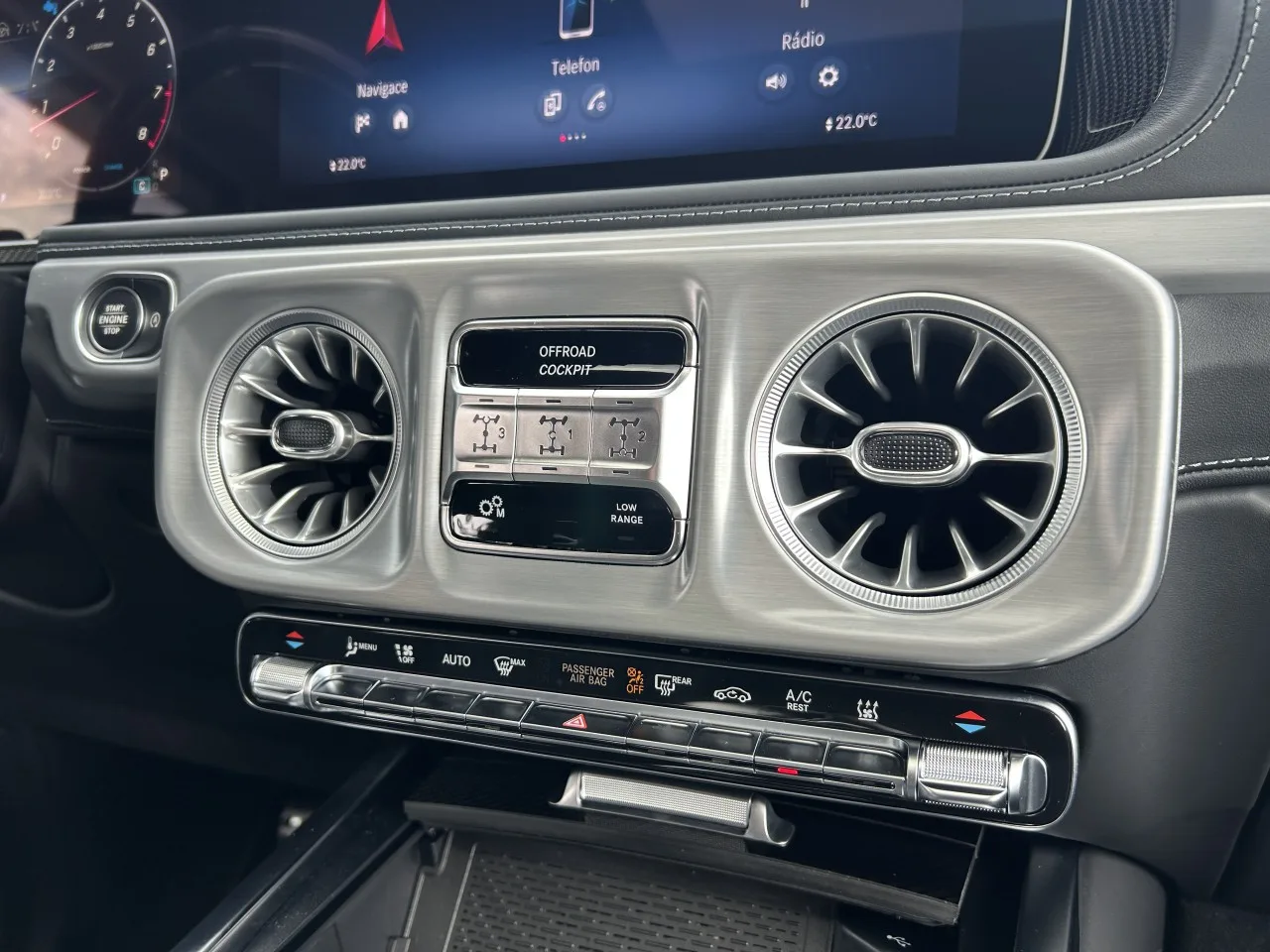 2026 Mercedes-AMG G 63 AMG Performance package angeboten von einem Fachhändler in Písek, Tschechien, Foto 23 von 33