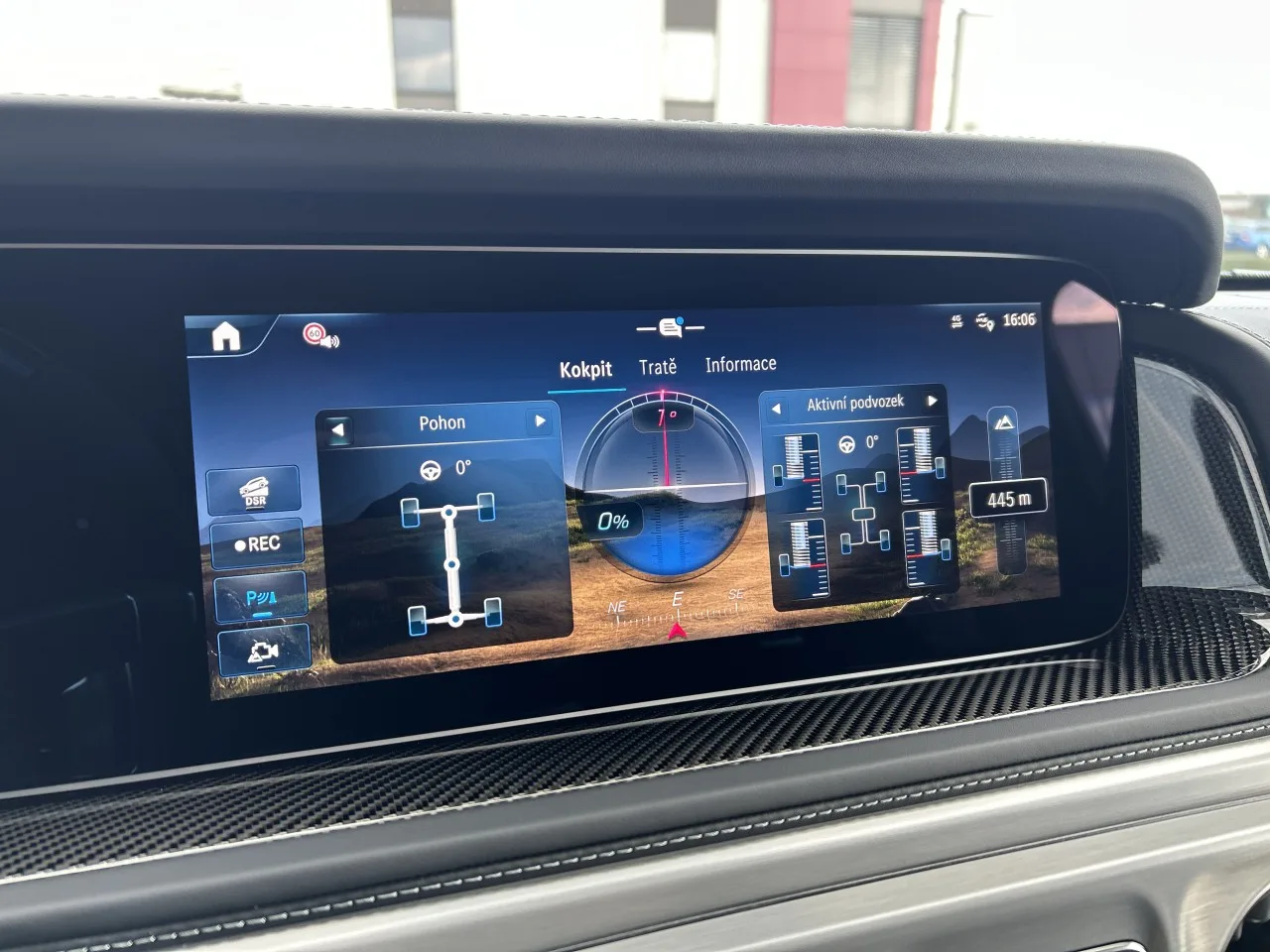 2026 Mercedes-AMG G 63 AMG Performance package angeboten von einem Fachhändler in Písek, Tschechien, Foto 27 von 33