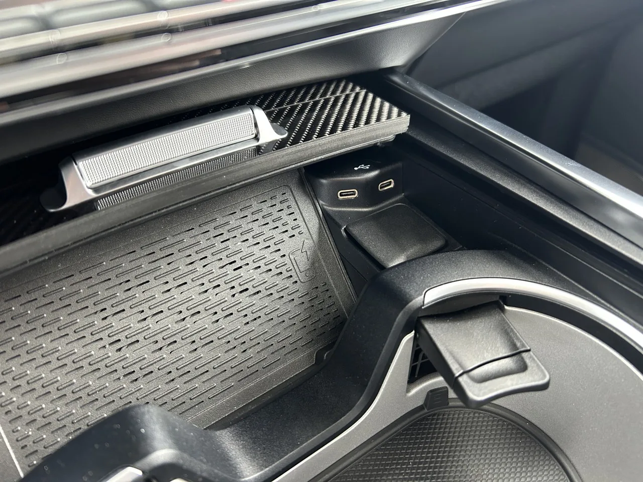2026 Mercedes-AMG G 63 AMG Performance package angeboten von einem Fachhändler in Písek, Tschechien, Foto 29 von 33