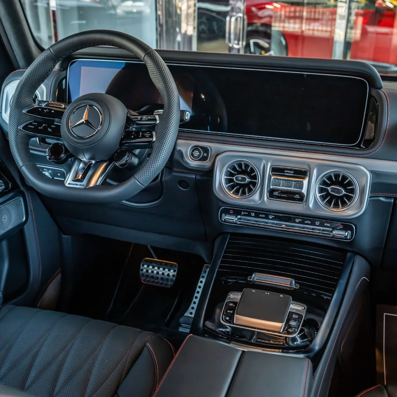 2026 Mercedes-AMG G 63 proposée par un concessionnaire spécialisé à Dubai, Émirats arabes unis, photo 11 sur 14