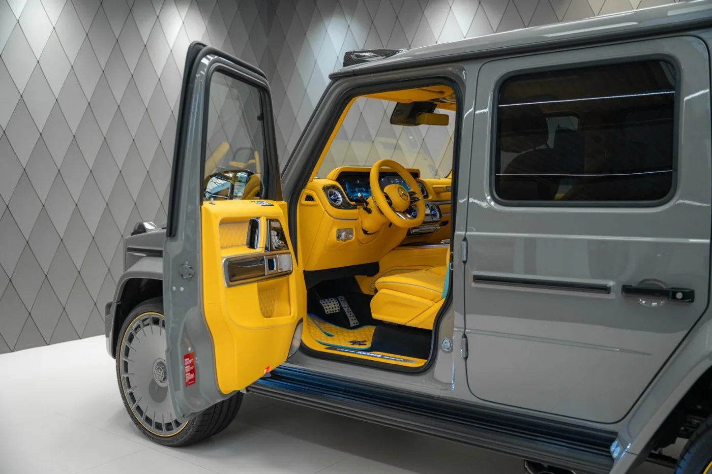 2026 Brabus G 800 angeboten von einem Supersportwagenhändler in Schenefeld, Deutschland, Foto 9 von 20