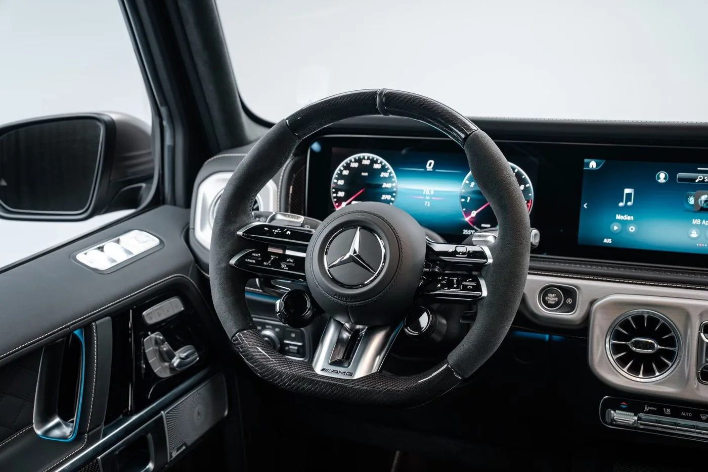 2026 Mercedes-AMG G 63 offered by a specialist dealer in Putzbrunn, Germany, photo 12 of 15