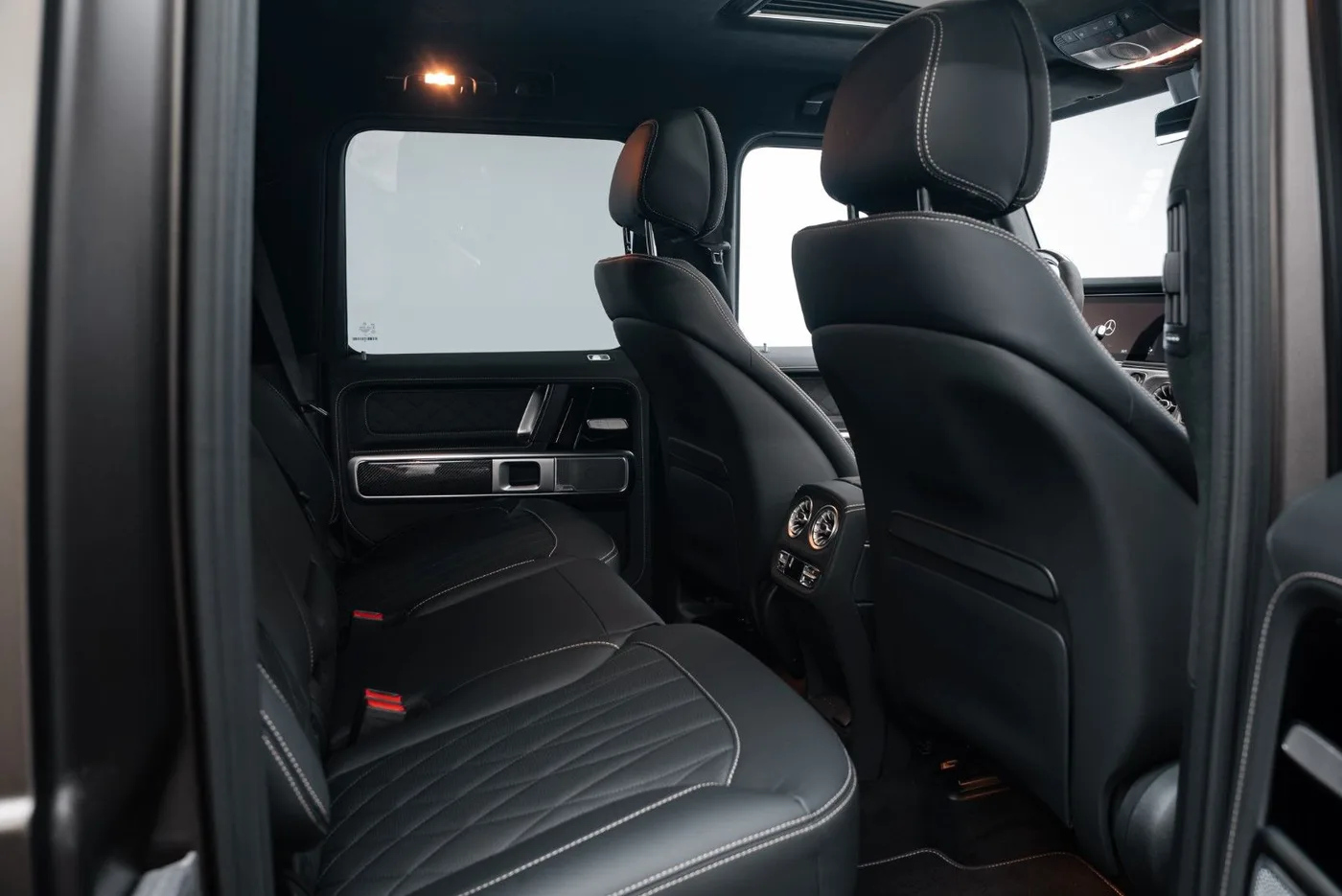 2026 Mercedes-AMG G 63 offered by a specialist dealer in Putzbrunn, Germany, photo 14 of 15