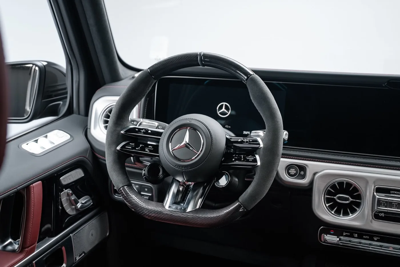 2026 Mercedes-AMG G 63 offered by a specialist dealer in Putzbrunn, Germany, photo 8 of 15