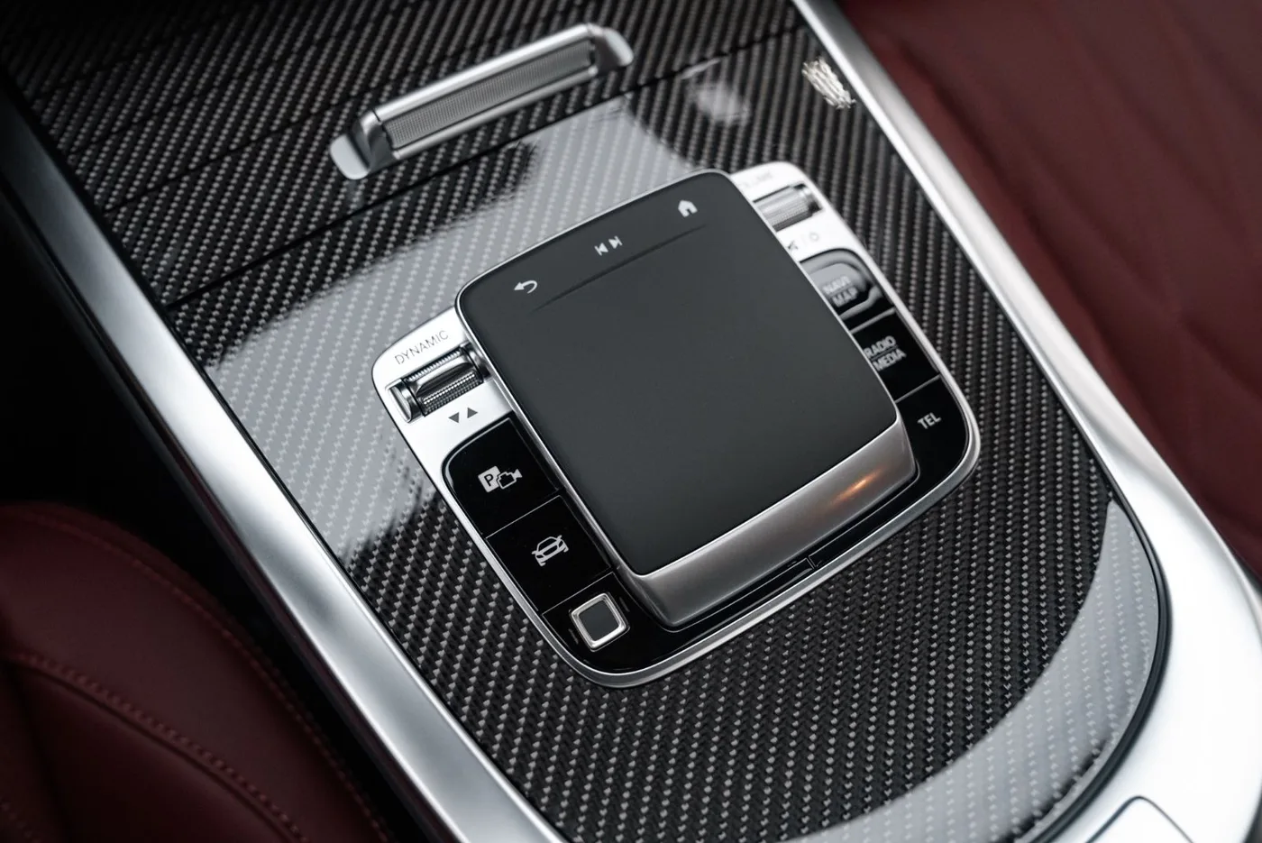 2026 Mercedes-AMG G 63 offered by a specialist dealer in Putzbrunn, Germany, photo 9 of 15