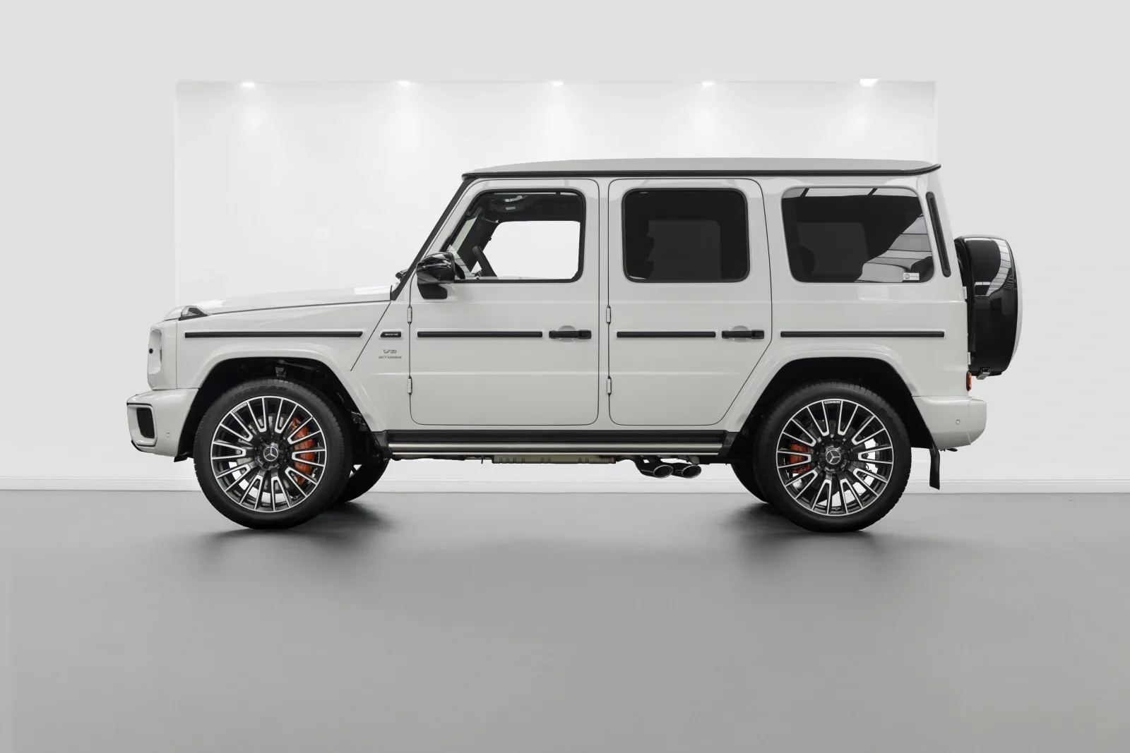 2026 Mercedes-AMG G 63, 2/17