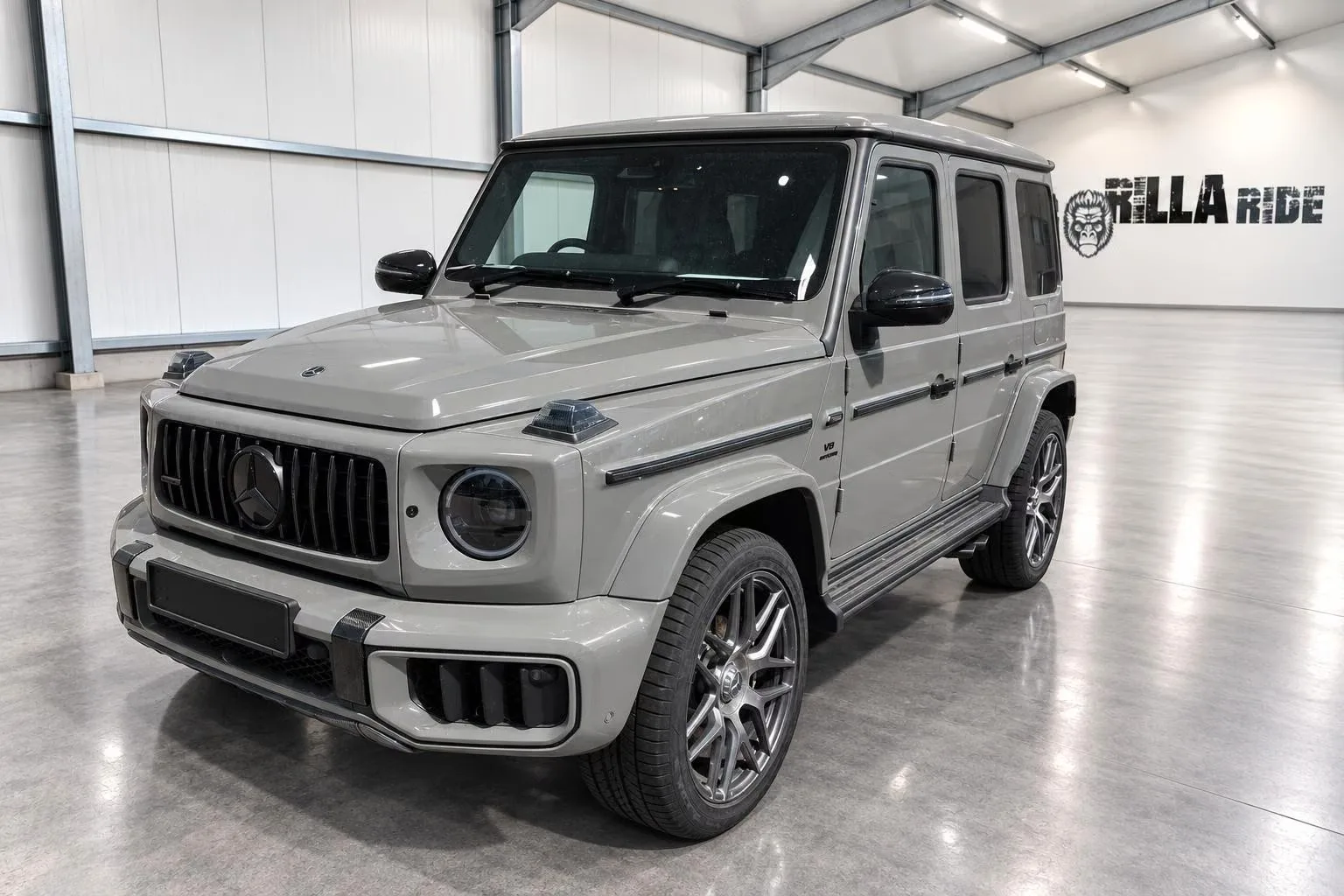 2026 Mercedes-AMG G 63 Superior Line angeboten von einem Fachhändler in Bielefeld, Deutschland, Hauptfoto