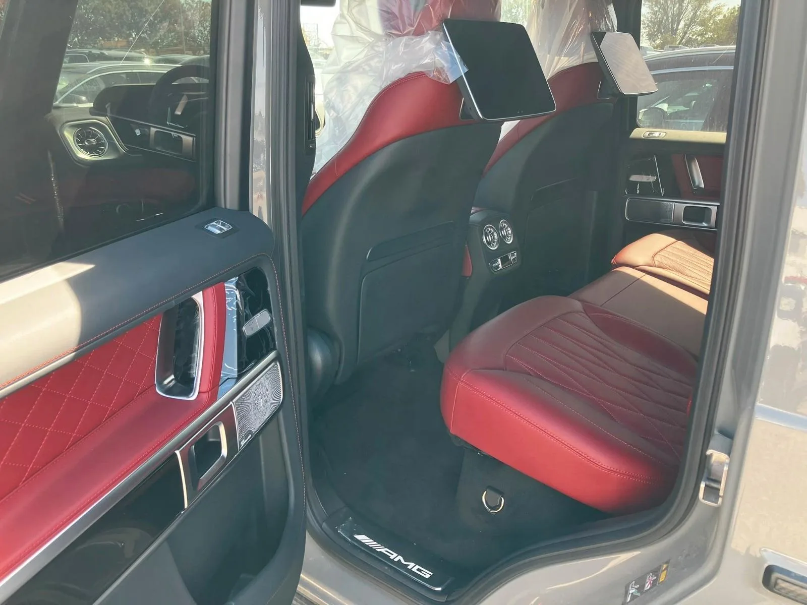 2026 Mercedes-AMG G 63 Superior Line, 3/6