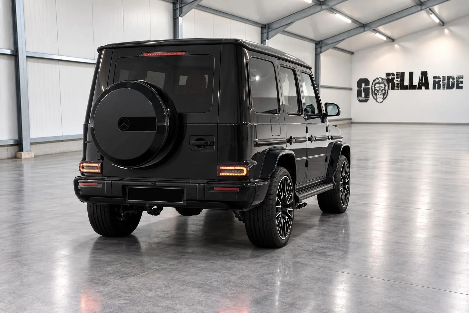 2026 Mercedes-AMG G 63 Superior Line, 3/5